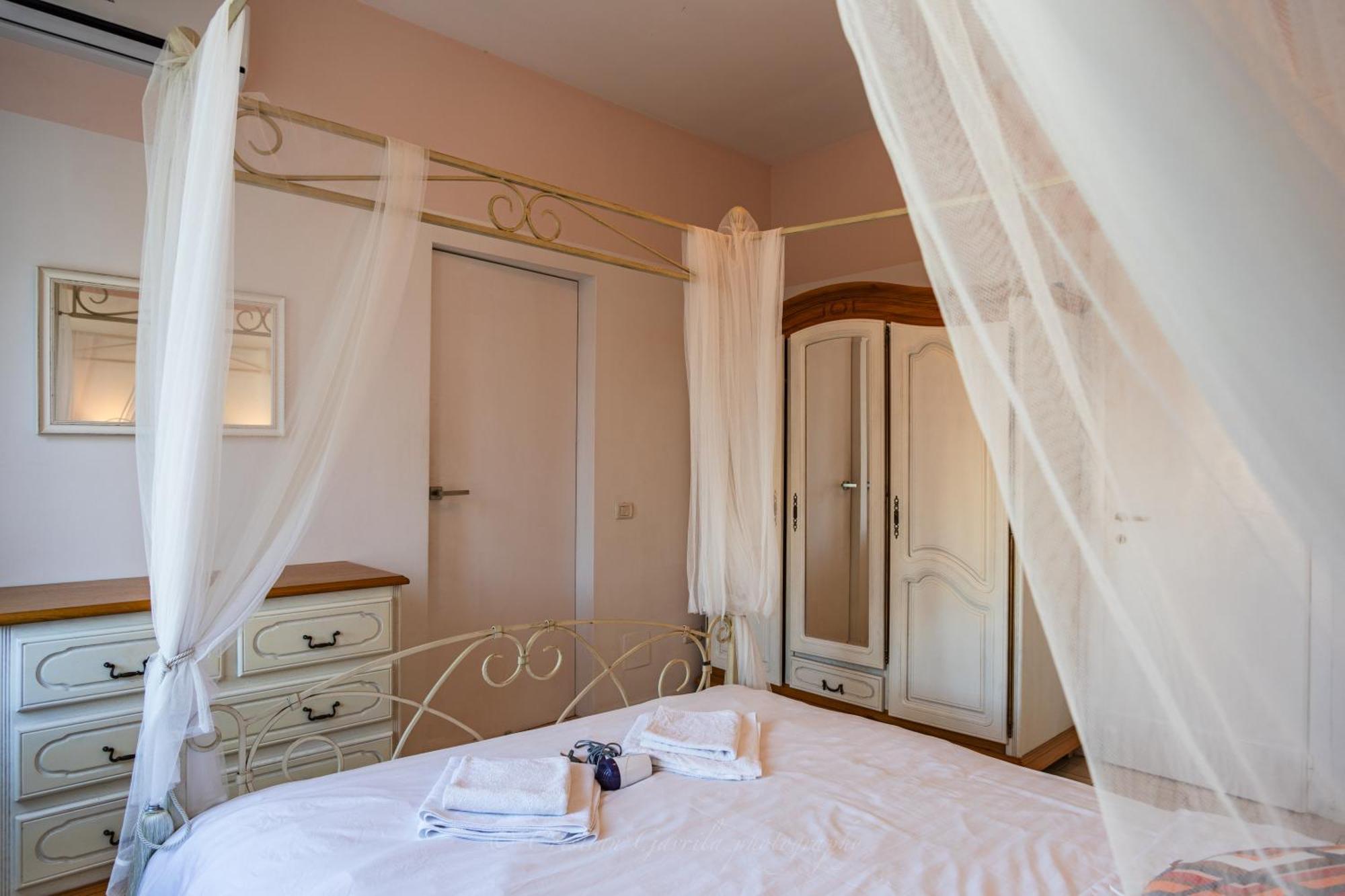 University Apartment Bucureşti Eksteriør bilde
