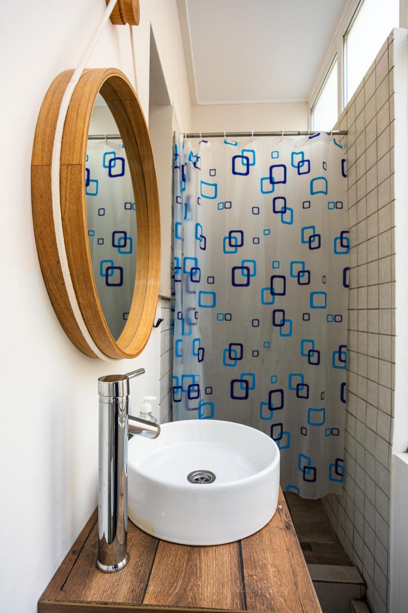 University Apartment Bucureşti Eksteriør bilde
